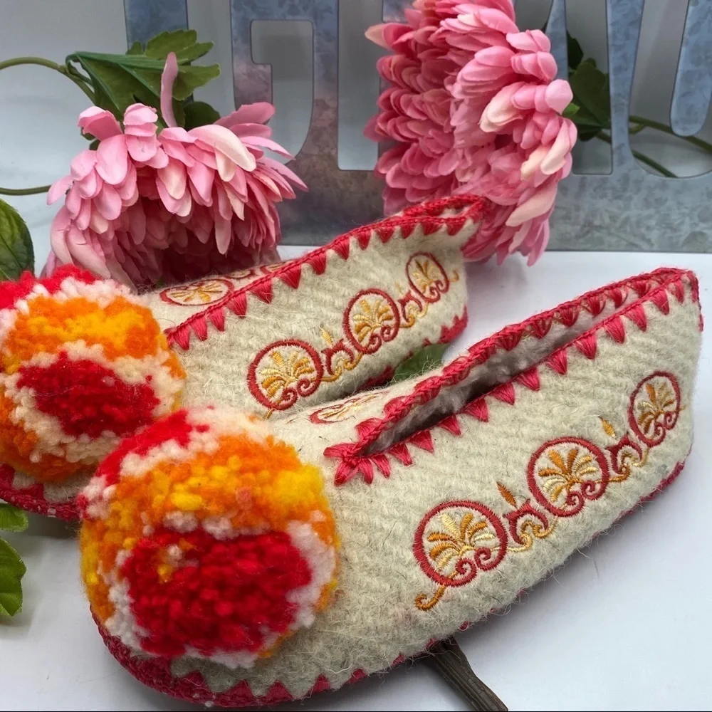 Greek Wool Slippers 34/US 2.5 -3 Youth‎ Orange Pink